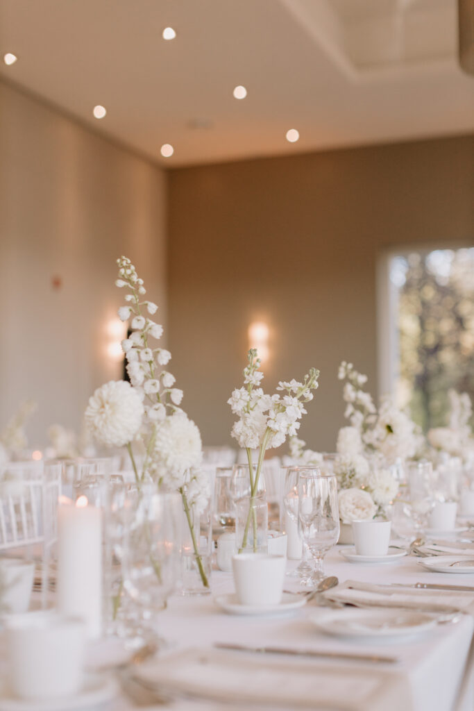 An image showcasing the stunning Le Belvédère wedding venue in Wakefield, Quebec, featuring panoramic views of the Gatineau Hills. Perfect for couples seeking a romantic and elegant wedding location. Captured by Alexis Lavoie Photography, this photo highlights why Le Belvédère is a top choice for unforgettable celebrations.